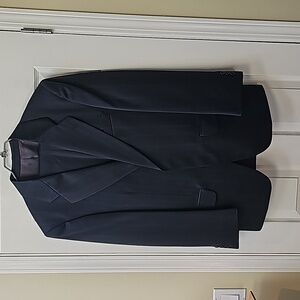 Beautiful man's 2 pce suit.